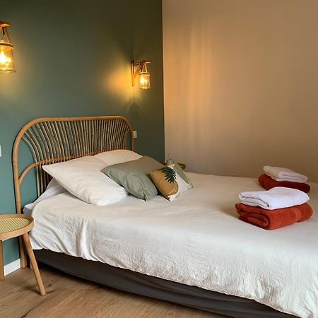مبيت وإفطار Saint-Felix-de-Lodez Chambre D'Hotes Mazet Les Abadies المظهر الخارجي الصورة